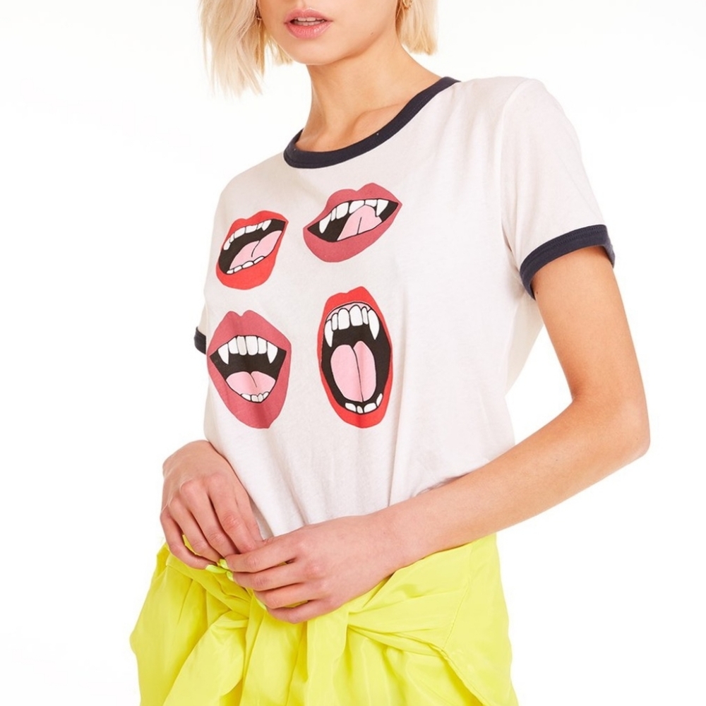 🆕 Wildfox •Fangs• Ringer Tee